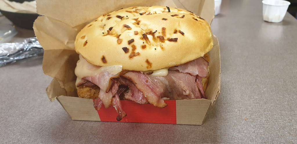 Arbys | restaurant | 813 S Cumberland St, Lebanon, TN 37087, USA | 6154490077 OR +1 615-449-0077