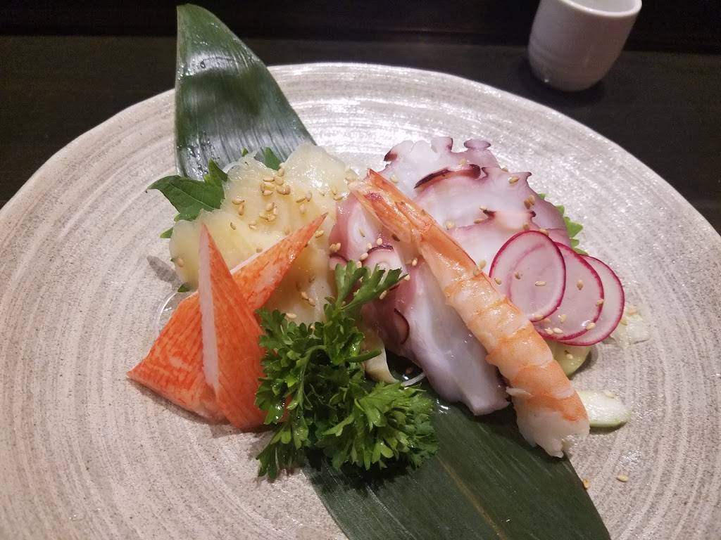 Hamachi Thai and Sushi Restaurant | restaurant | 10288 W Sample Rd, Coral Springs, FL 33065, USA | 9545757900 OR +1 954-575-7900