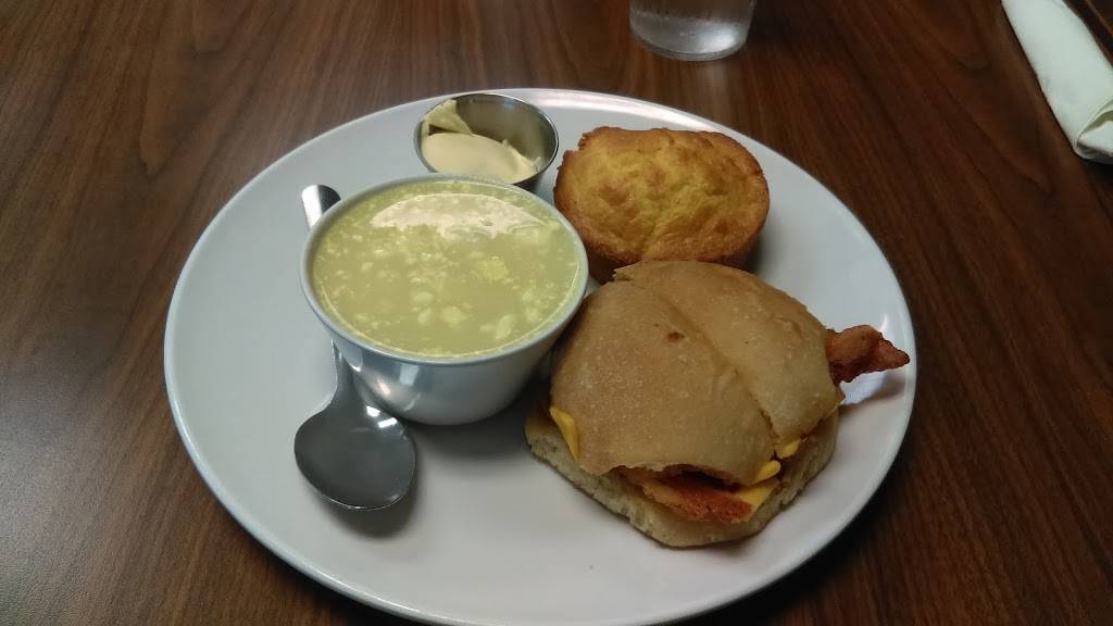 Lets Eat | restaurant | 208 Collum Ln W, Alma, AR 72921, USA | 4796326322 OR +1 479-632-6322