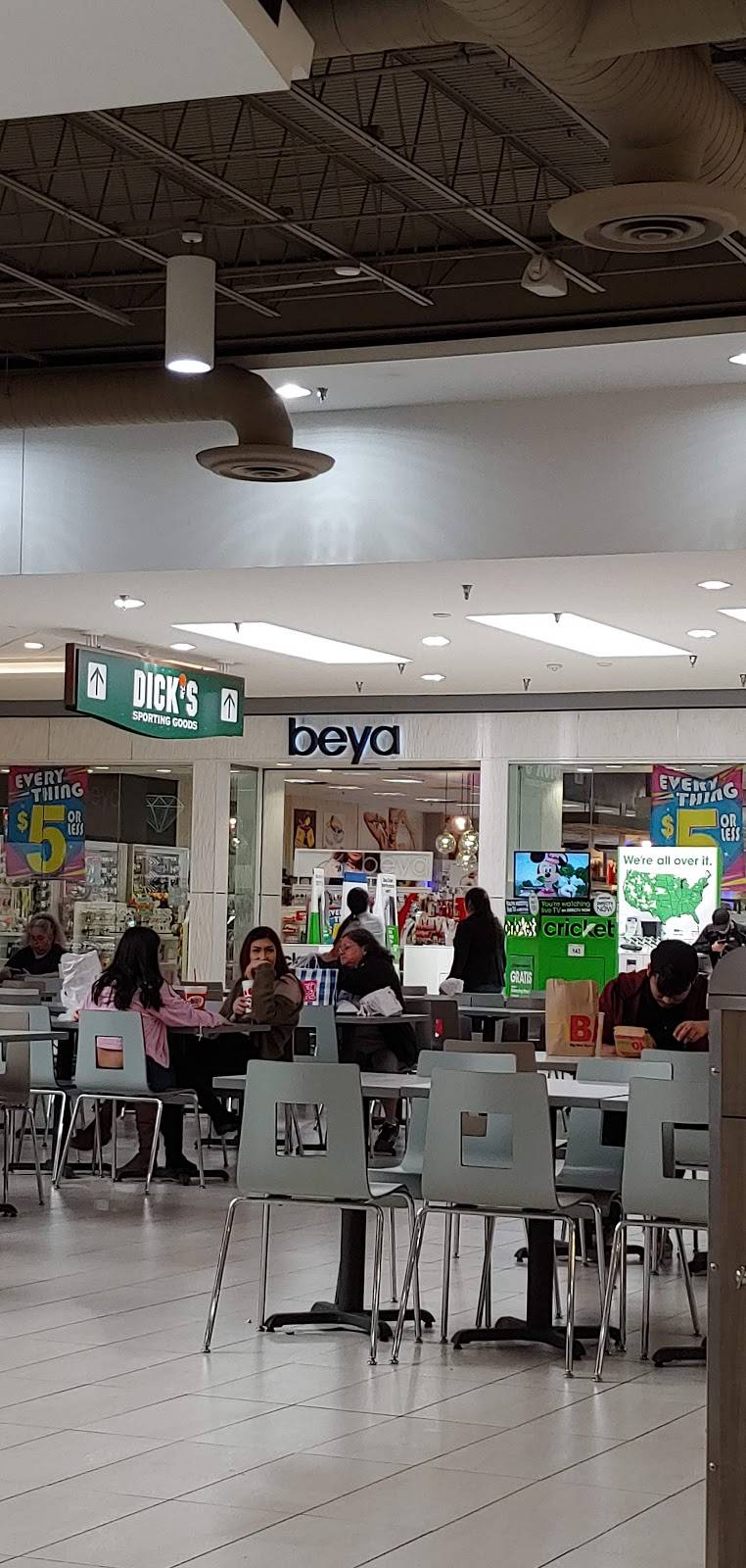 Pretzelmaker | restaurant | 2310 SW Military Dr #110, San Antonio, TX 78224, USA | 2109247258 OR +1 210-924-7258