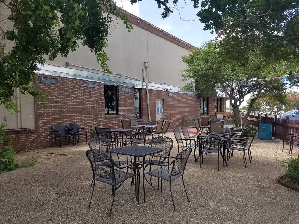 Balones GP Restaurant & Bar | restaurant | 540 S Carrier Pkwy suite 700, Grand Prairie, TX 75051, USA | 9722642336 OR +1 972-264-2336