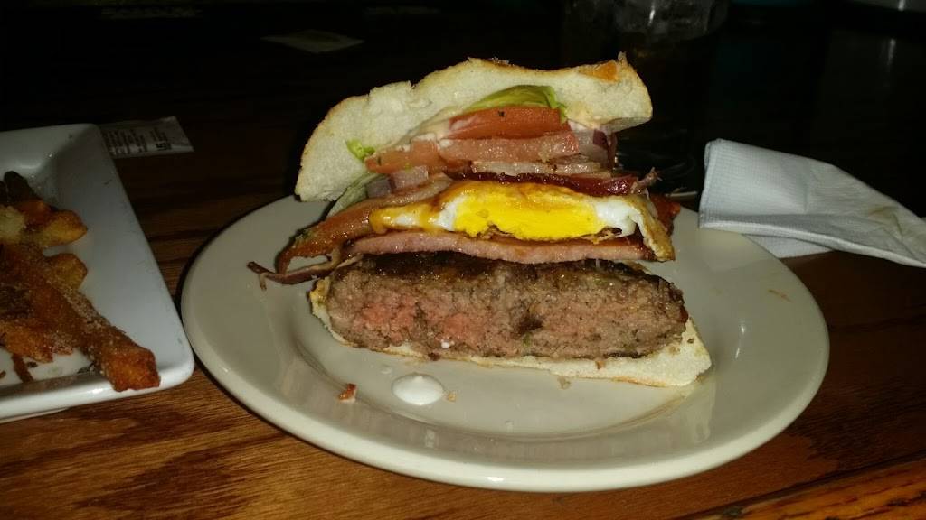 Roosevelts 21st | night club | 21 E Elizabeth Ave, Bethlehem, PA 18018, USA | 6108661950 OR +1 610-866-1950