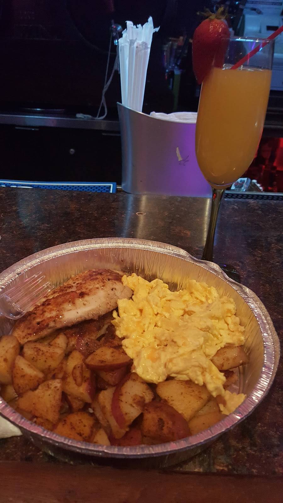 Marlos Cocktail Lounge | night club | 702 Lyons Ave, Irvington, NJ 07111, USA | 9733751221 OR +1 973-375-1221