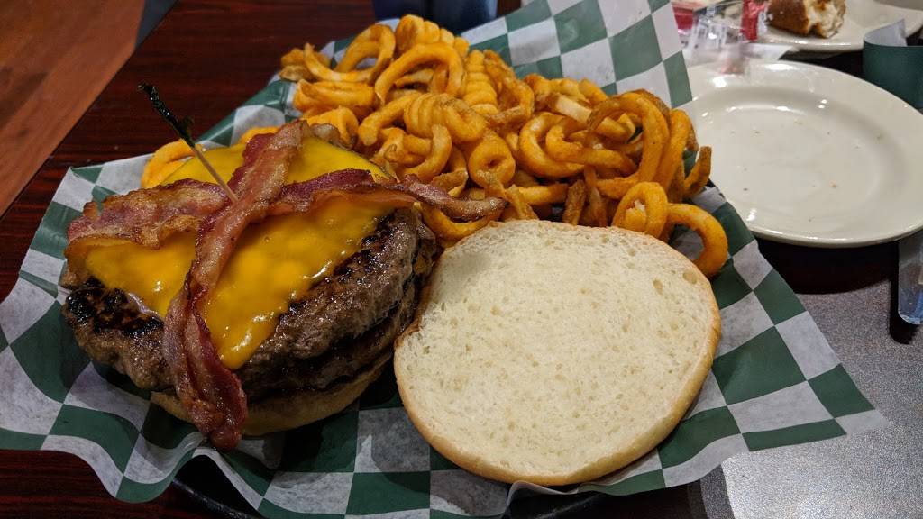 McBrides North | restaurant | 2340 S Eola Rd, Aurora, IL 60503, USA | 6306929606 OR +1 630-692-9606