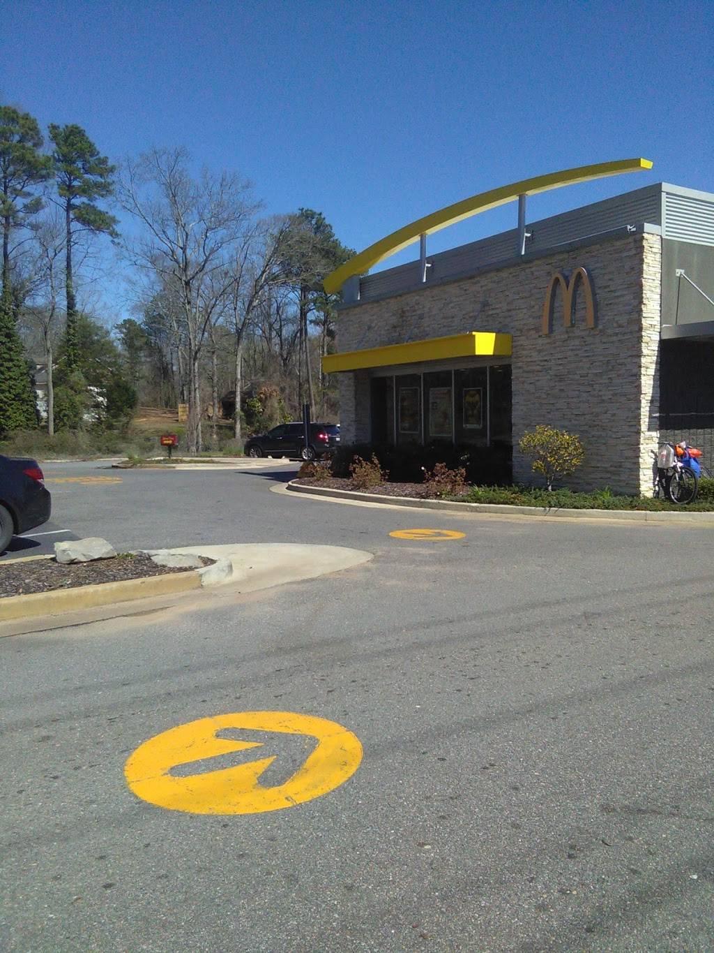 McDonalds | cafe | 4222 University Blvd E, Tuscaloosa, AL 35404, USA | 2055538030 OR +1 205-553-8030