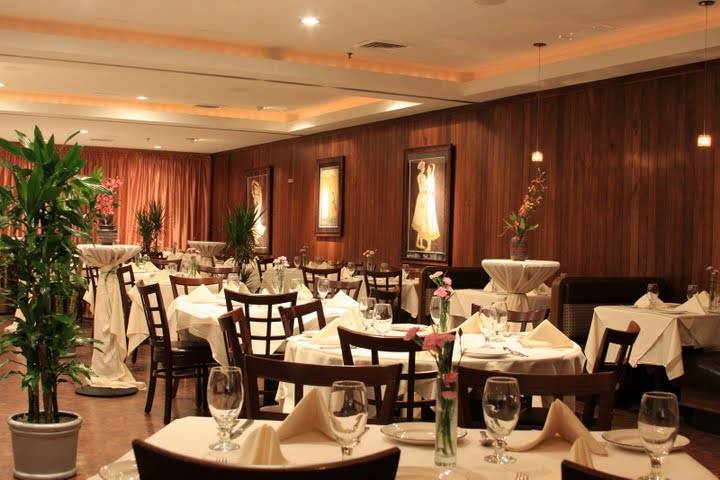 Gaylord Fine Indian Cuisine | meal delivery | 100 E Walton St, Chicago, IL 60611, USA | 3126641700 OR +1 312-664-1700