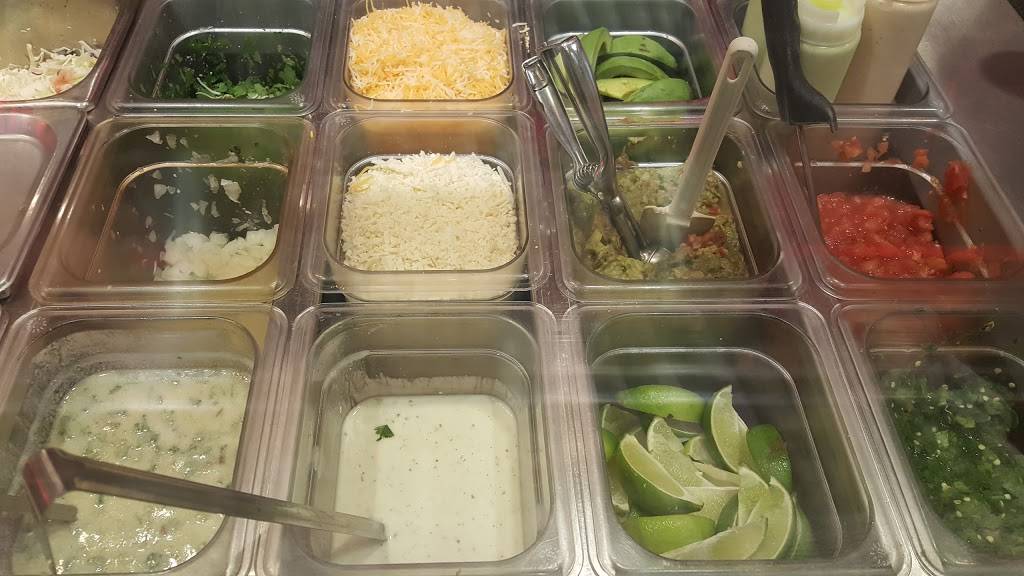 La Salsa | restaurant | 3200 S Terminal Rd, Houston, TX 77032, USA | 2814439027 OR +1 281-443-9027