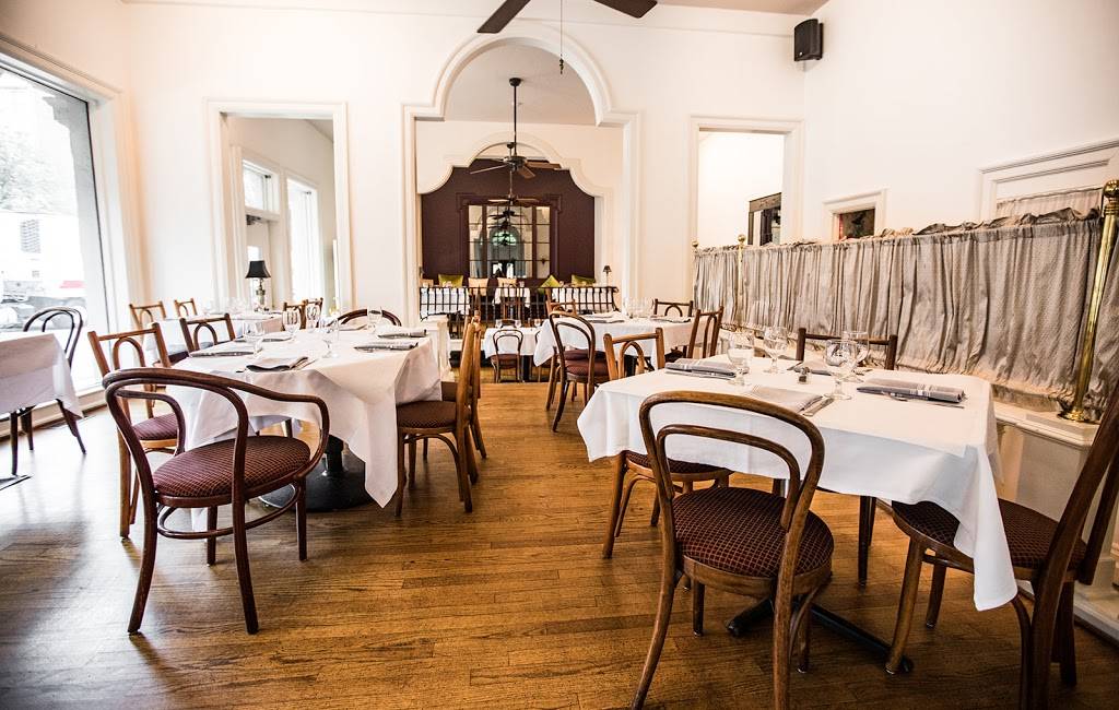 Chez Foushee | restaurant | 2 East Grace Street (Restaruant, 203 N Foushee St, Richmond, VA 23219, United States | 8046483225 OR +1 804-648-3225