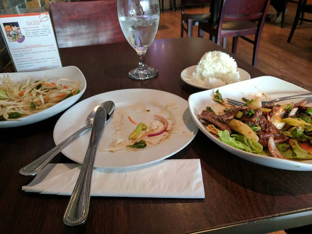 Sanphan Thai Cuisine | restaurant | 653 Pennsylvania Ave SE, Washington, DC 20003, USA | 2025449368 OR +1 202-544-9368