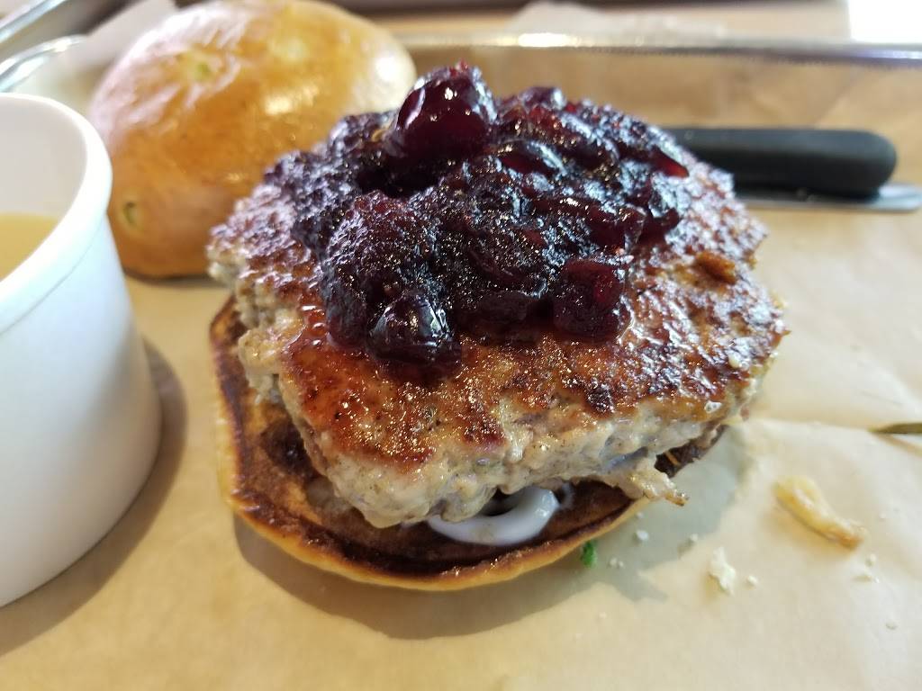 Hopdoddy Burger Bar | restaurant | 4444 Westheimer Rd Ste H100, Houston, TX 77027, USA | 7132272337 OR +1 713-227-2337