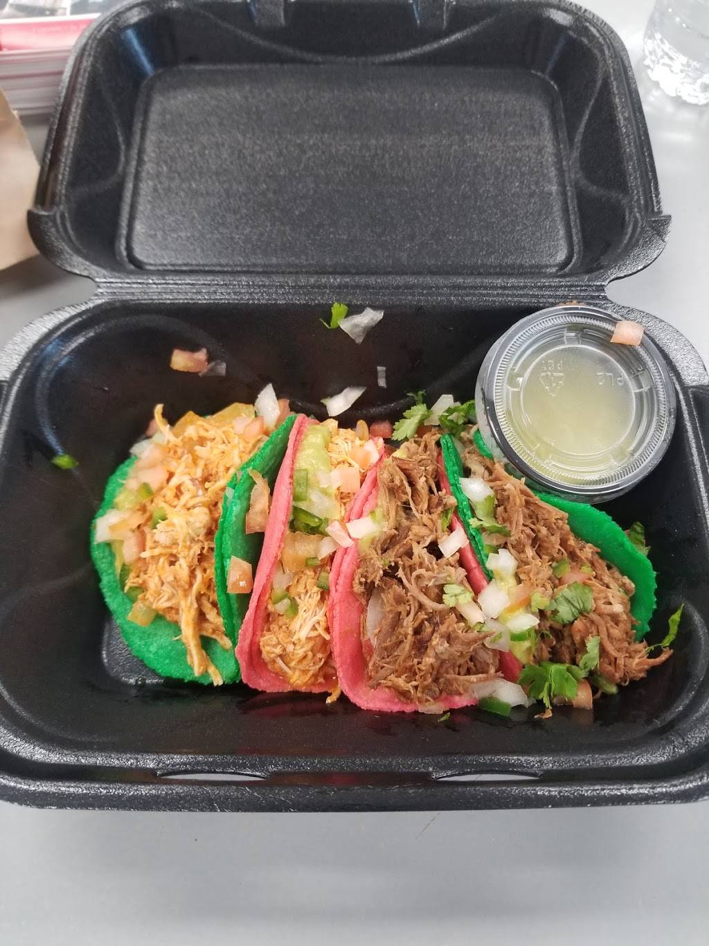 Ahua! | restaurant | 3100 Jefferson Blvd, Windsor, ON N8T 3E8, Canada | 5199442482 OR +1 519-944-2482