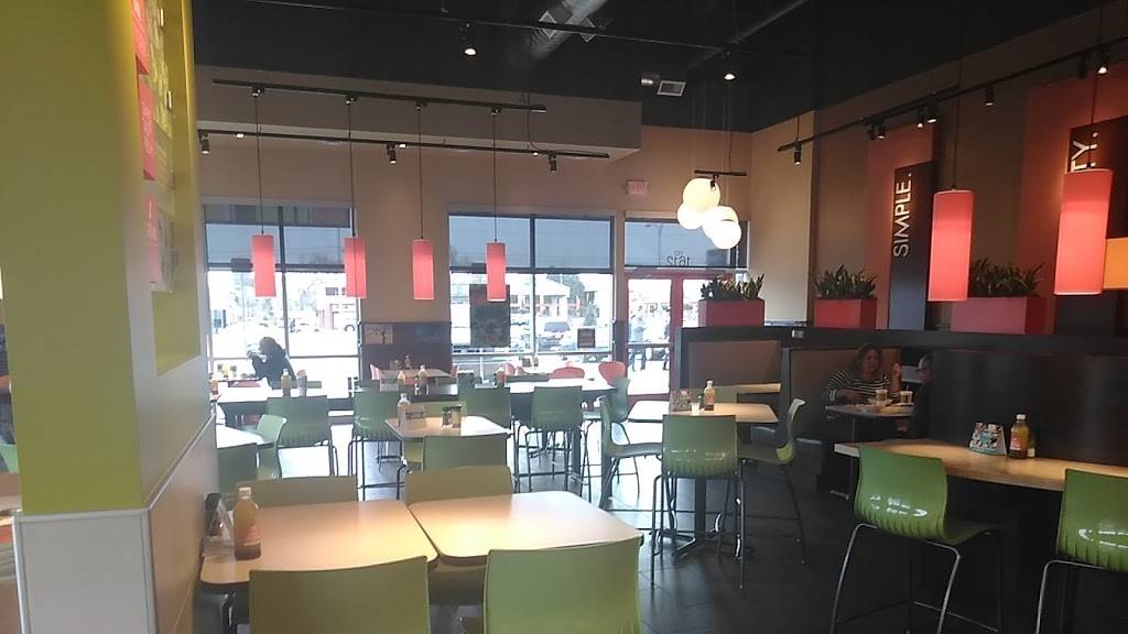 Zoës Kitchen | restaurant | 1612 S Nevada Ave Ste 110, Colorado Springs, CO 80906, USA | 7193879720 OR +1 719-387-9720