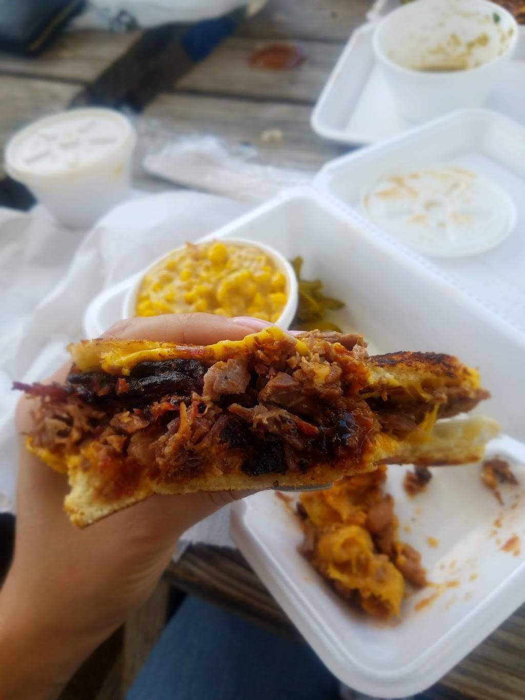 Smoke Shack BBQ Food Truck | restaurant | 2347 Nacogdoches Rd, San Antonio, TX 78209, USA | 2109571430 OR +1 210-957-1430