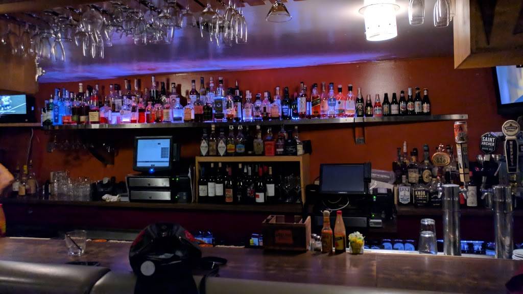 Memphis Soul Cafe & Bar | restaurant | 2920 Bristol St, Costa Mesa, CA 92626, USA | 7144327685 OR +1 714-432-7685