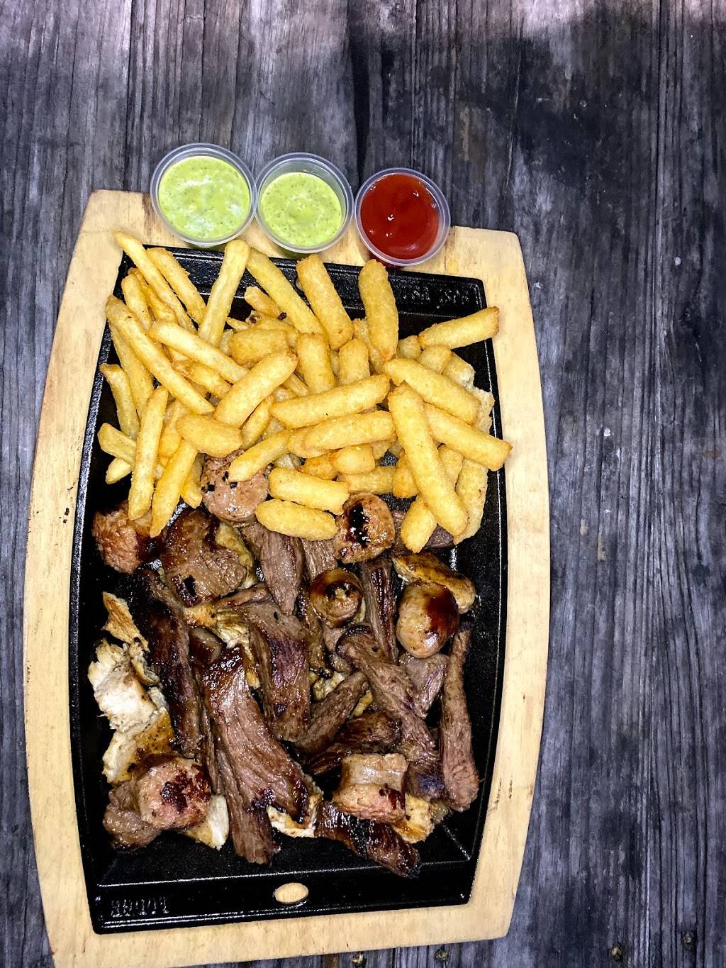 Rico Fish USA Food Truck | restaurant | 10800 Collins Ave, Miami Beach, FL 33154, USA | 7863342697 OR +1 786-334-2697