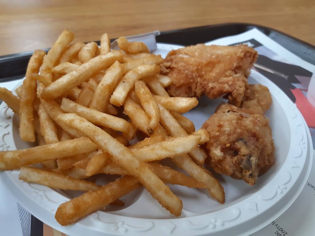 Chicken Shack Royal Oak 11 Mile | meal takeaway | 1320 E Eleven Mile Rd, Royal Oak, MI 48067, USA | 2485415100 OR +1 248-541-5100