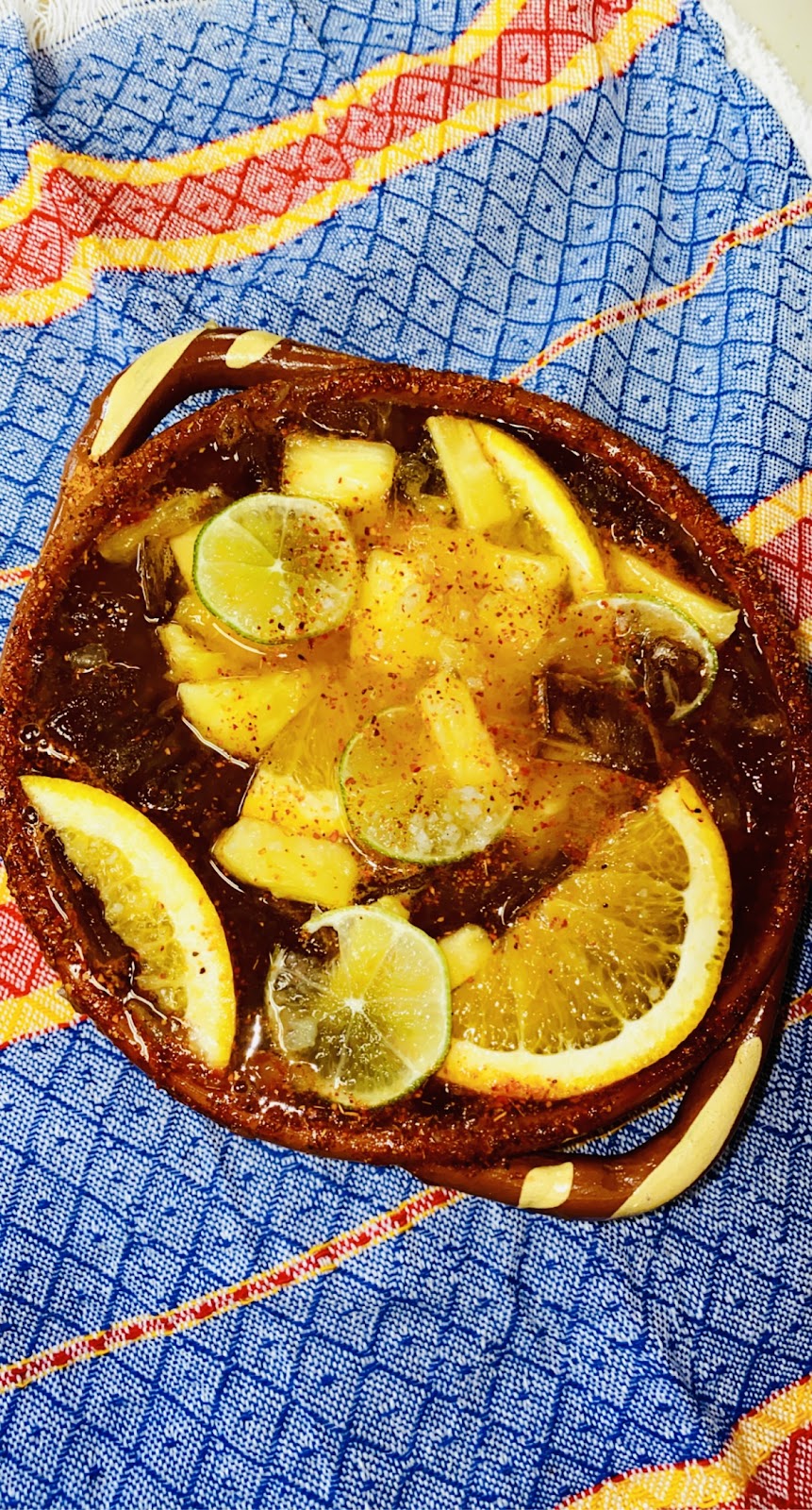 El Faro | restaurant | 111 N 6th St C, Sunnyside, WA 98944, USA | 5098394000 OR +1 509-839-4000