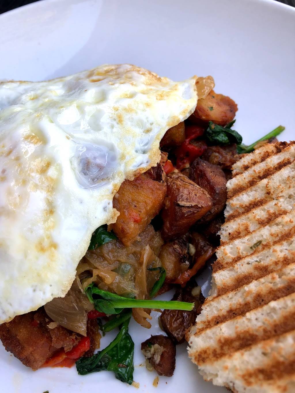 Luca Bella Fine Foods | restaurant | 216 Glendora Ave, Glendora, CA 91741, USA | 6269635500 OR +1 626-963-5500