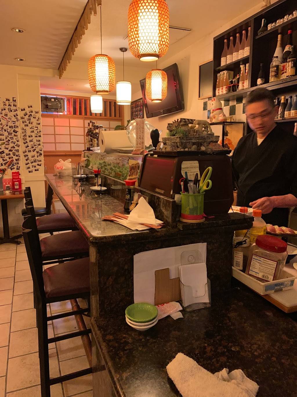 Seven Seas Sushi | restaurant | 130 E Santa Clara St, San Jose, CA 95113, USA | 4088996271 OR +1 408-899-6271