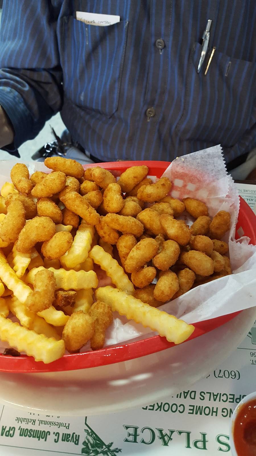 T As Place | restaurant | 249 Delaware St, Walton, NY 13856, USA | 6078657745 OR +1 607-865-7745