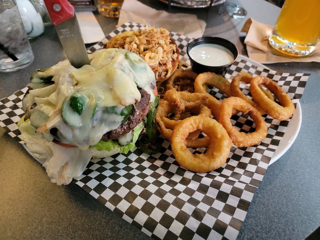 Hotrods Old Vail | restaurant | 10500 E Old Vail Rd, Tucson, AZ 85747, USA | 5202020987 OR +1 520-202-0987