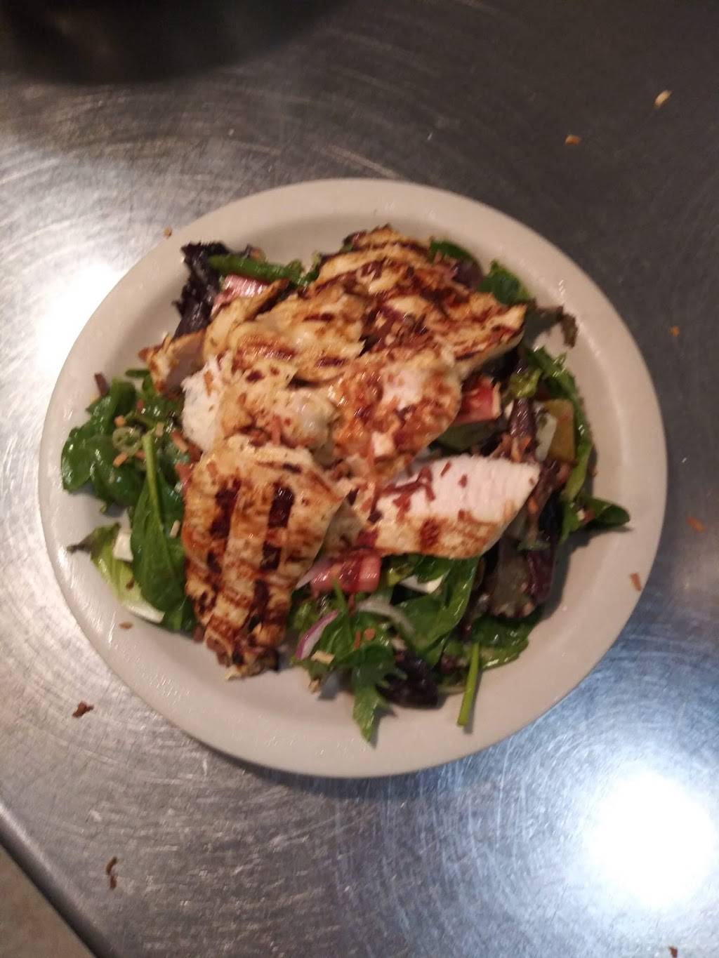 Winslows Restaurant | restaurant | 801 Saratoga Rd, Gansevoort, NY 12831, USA | 5185842489 OR +1 518-584-2489