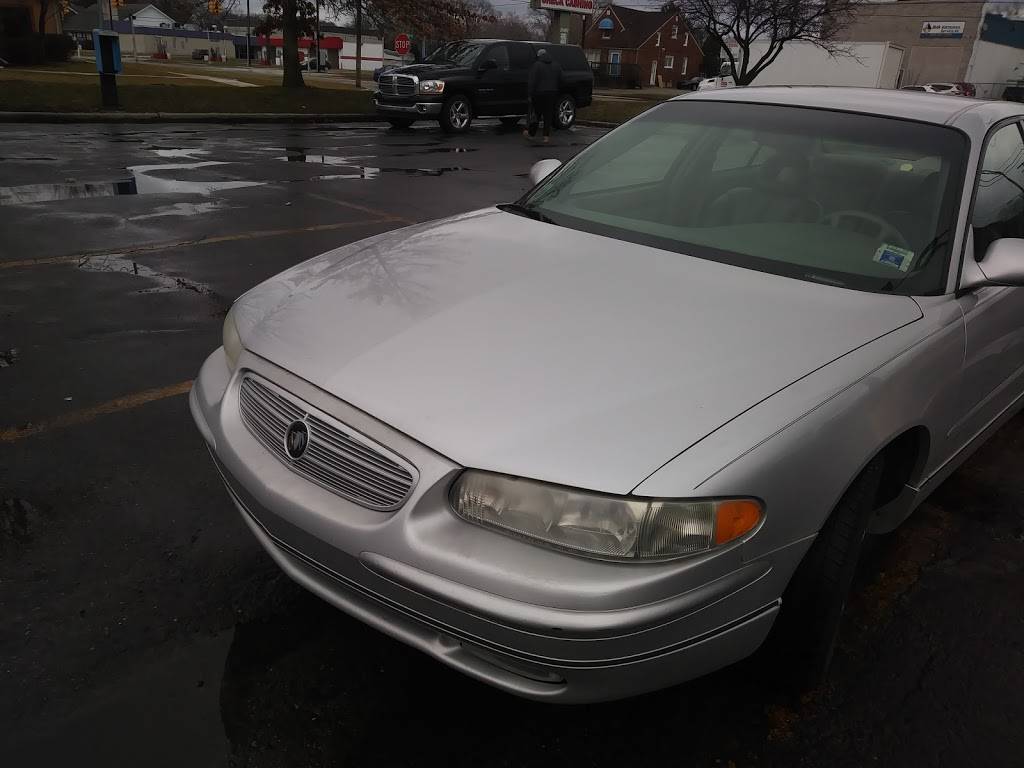 Blue Diamond Market | meal takeaway | 21497 Ryan Rd, Warren, MI 48091, USA | 5867572610 OR +1 586-757-2610