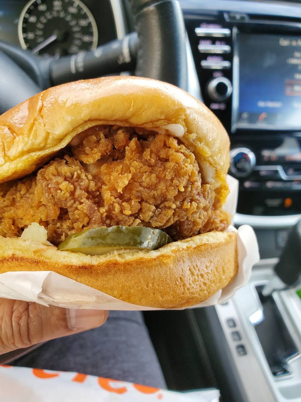 Popeyes Louisiana Kitchen | restaurant | 7065 N Durango Dr, Las Vegas, NV 89149, USA | 7026450141 OR +1 702-645-0141