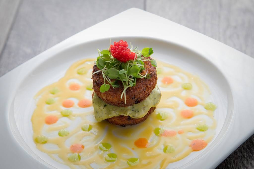 Casa Restaurant & Lounge | restaurant | 3607 E Tremont Ave, Bronx, NY 10465, USA | 7187922272 OR +1 718-792-2272