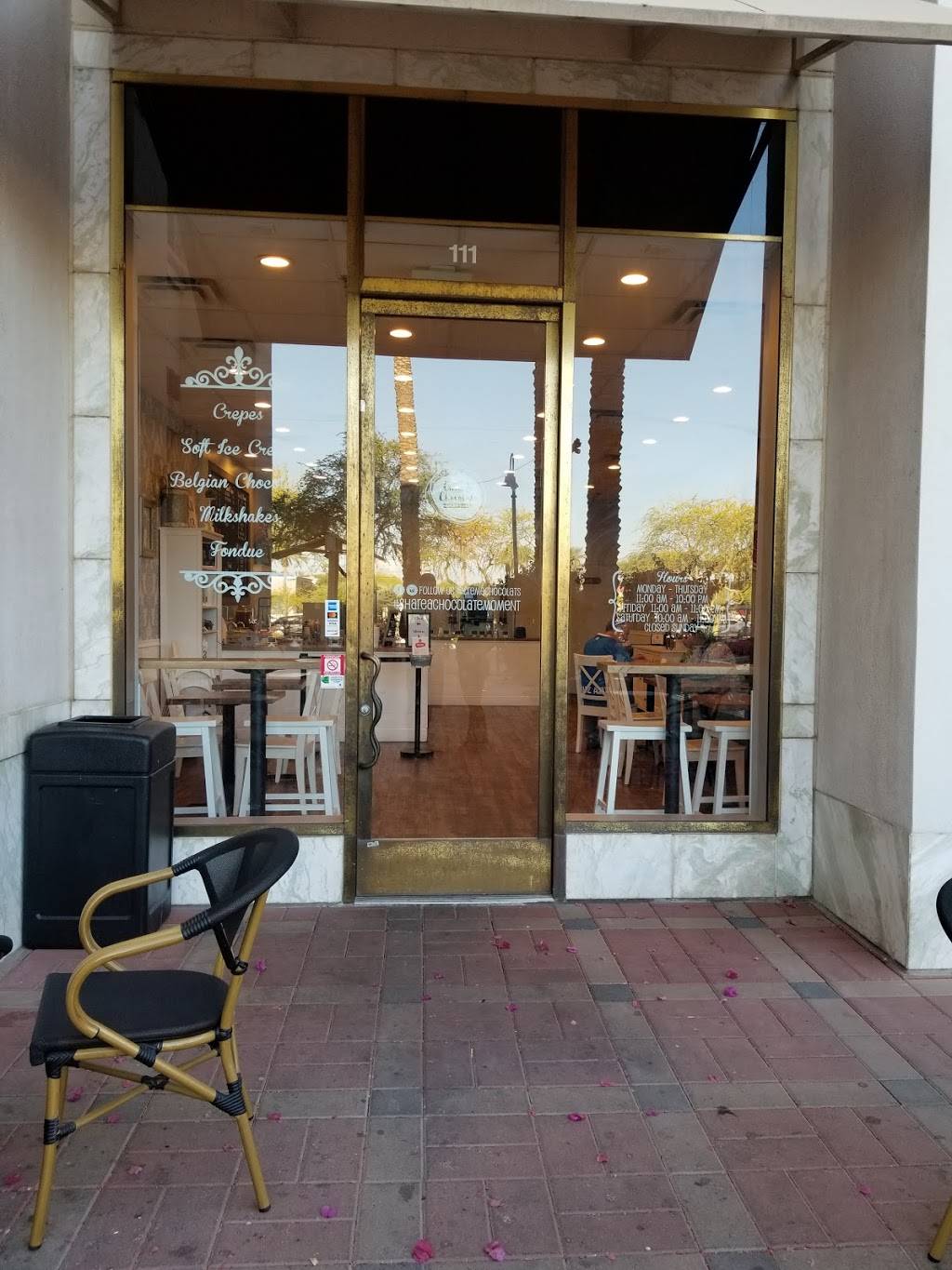 Creme & Chocolats | restaurant | 1744 S Val Vista Dr #111, Mesa, AZ 85204, USA | 4809126544 OR +1 480-912-6544