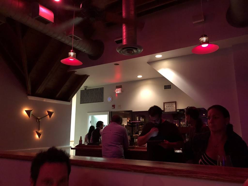 Green Hill Kitchen | restaurant | 48 Front St, Greenport, NY 11944, USA | 6314774900 OR +1 631-477-4900