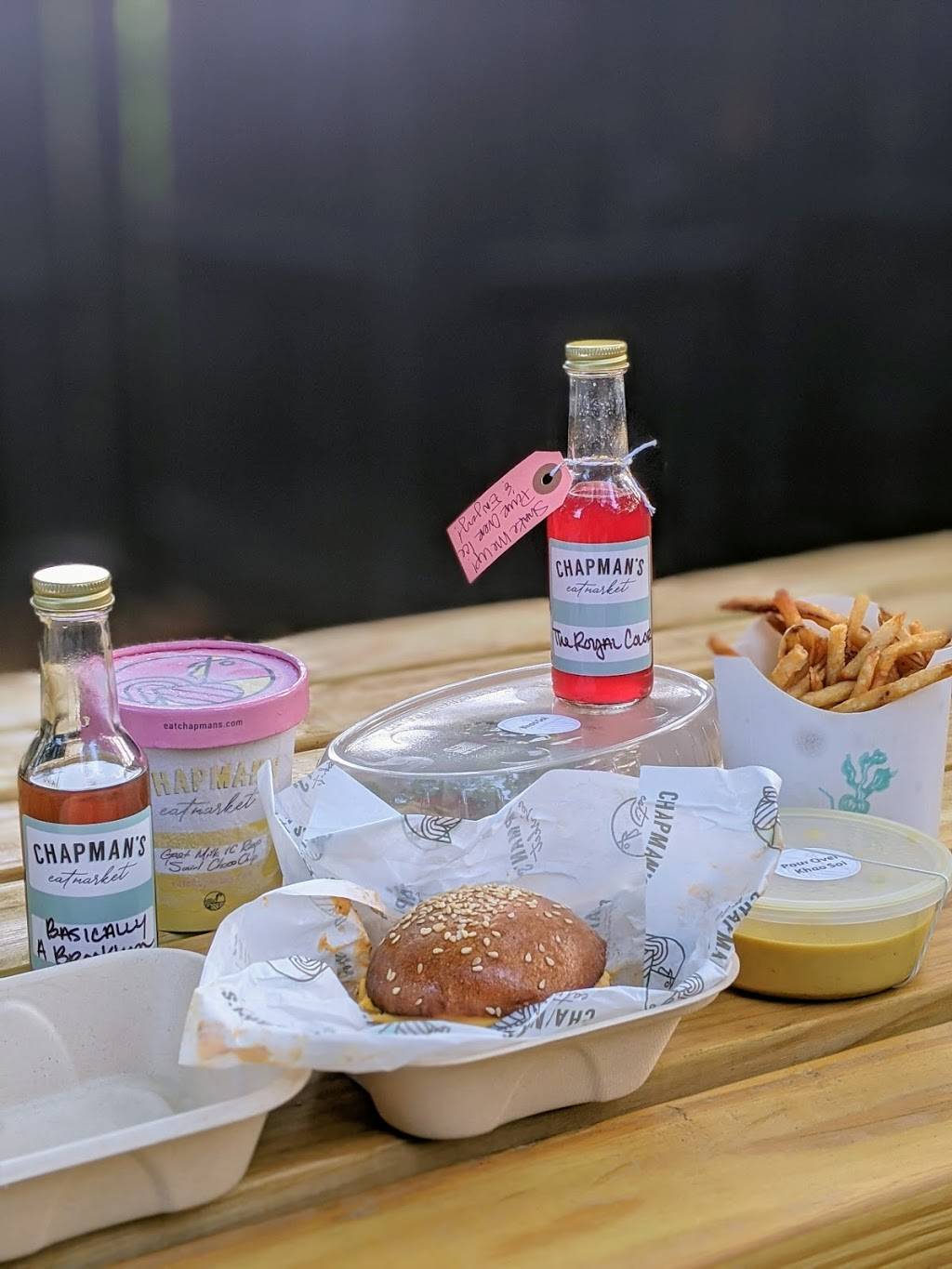 Chapmans Eat Market | restaurant | 739 S 3rd St, Columbus, OH 43206, USA | 6144440917 OR +1 614-444-0917