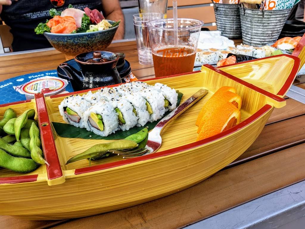 Sushi Maki (Coconut Grove) | restaurant | 2550 S Bayshore Dr, Miami, FL 33133, USA | 7864336922 OR +1 786-433-6922