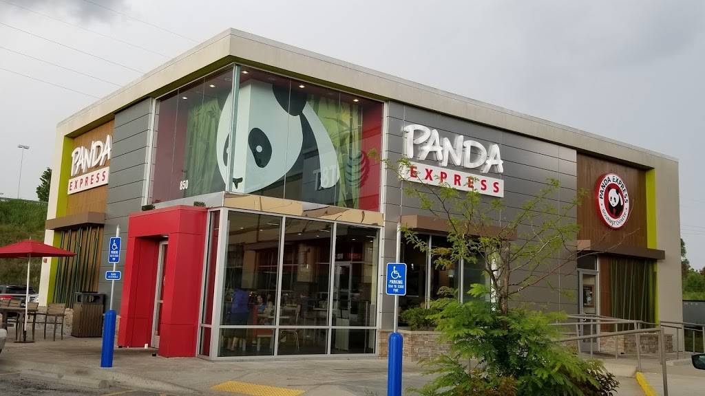 Panda Express | restaurant | 850 Branson Hills Pkwy, Branson, MO 65616, USA | 4172431137 OR +1 417-243-1137