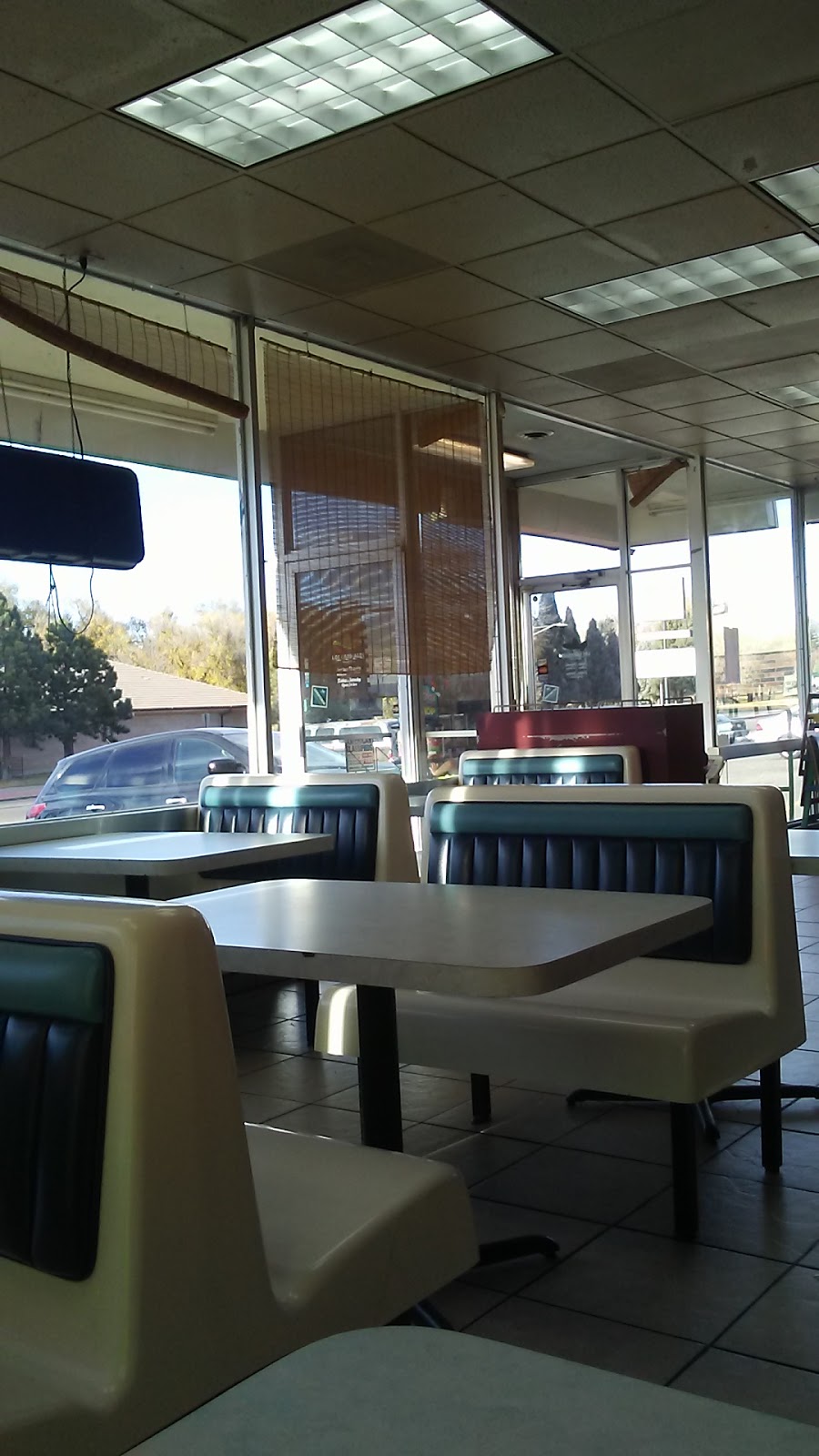 Los Carnales (Bonforte Blvd) | restaurant | 1204 Bonforte Blvd, Pueblo, CO 81001, USA | 7195830195 OR +1 719-583-0195