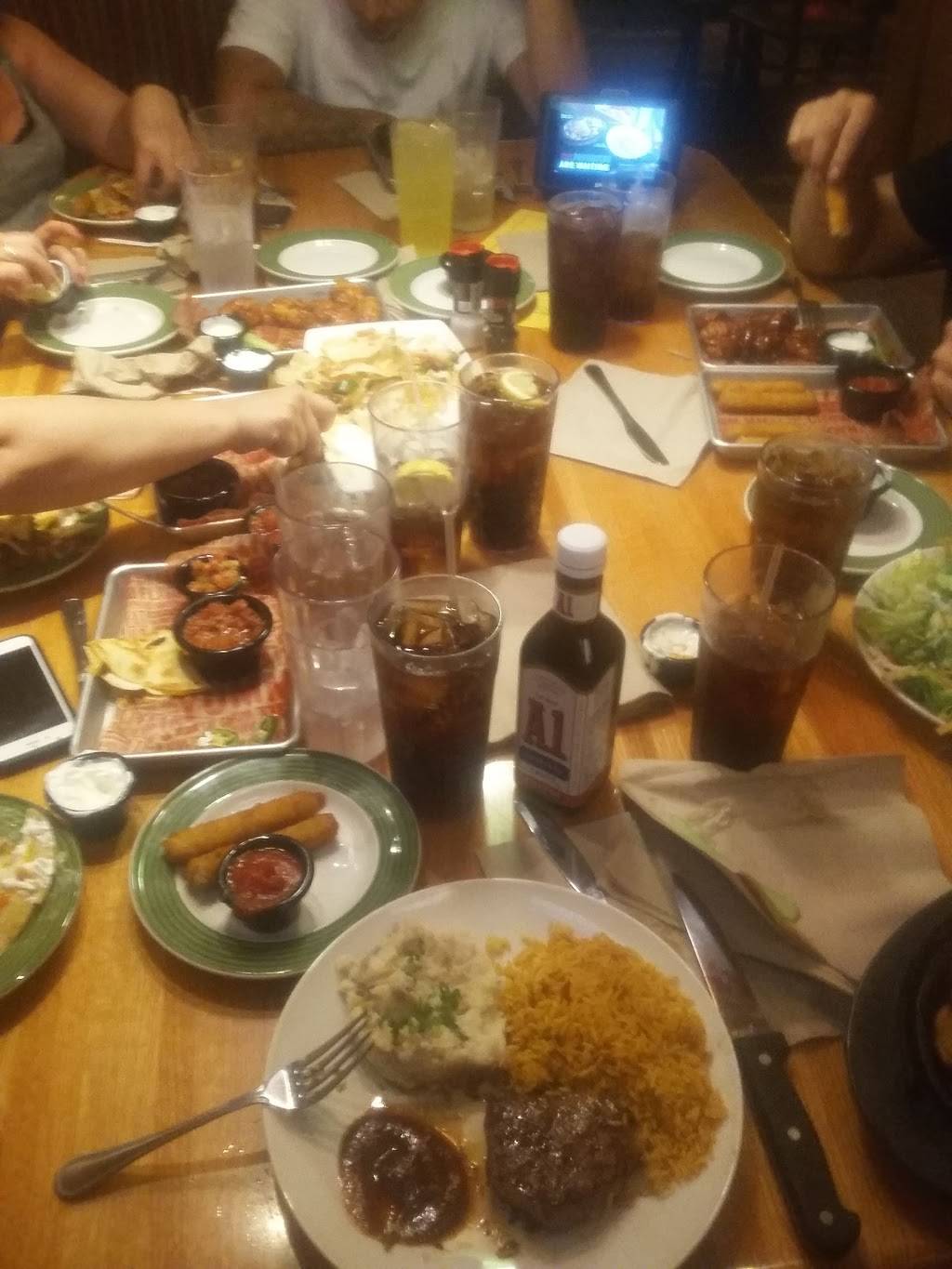 Applebees Grill + Bar | restaurant | 320 MacDade Boulevard, Folsom, PA 19033, USA | 6104617573 OR +1 610-461-7573