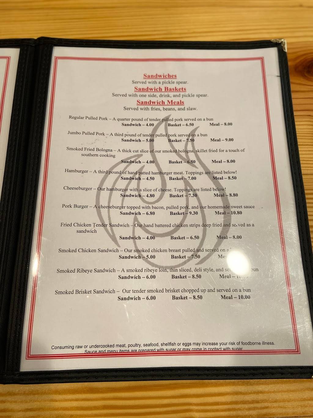 The Smokehouse | restaurant | 403 Old Hwy 64 E, Waynesboro, TN 38485, USA | 9317225037 OR +1 931-722-5037