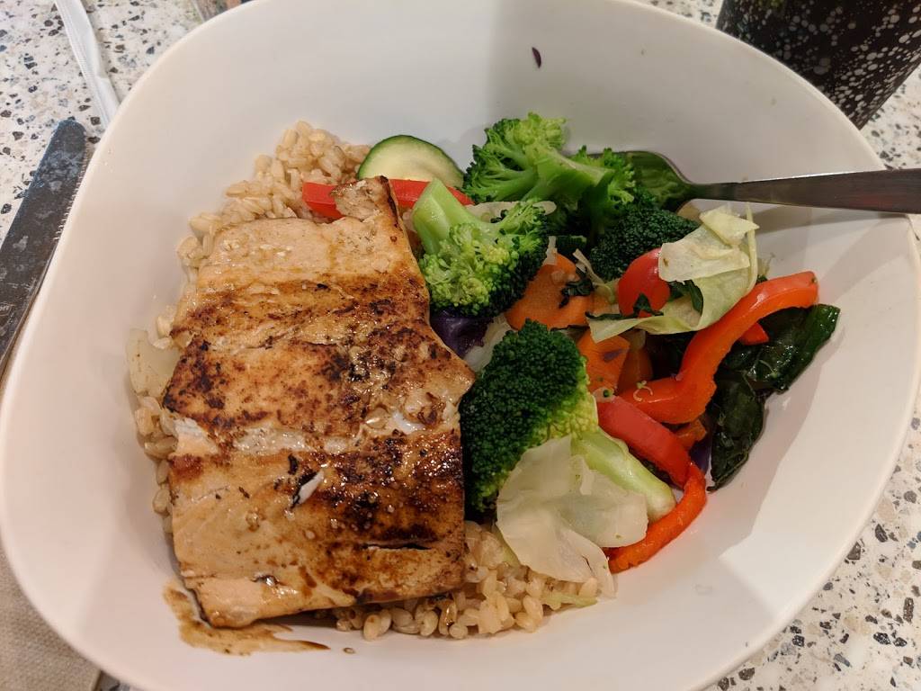 Crazy Bowls & Wraps | restaurant | 9635 Manchester Rd, St. Louis, MO 63119, USA | 3149189727 OR +1 314-918-9727