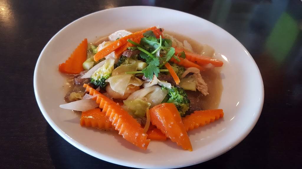 Pho NOLA | restaurant | 3320 Transcontinental Dr, Metairie, LA 70006, USA | 5049417690 OR +1 504-941-7690