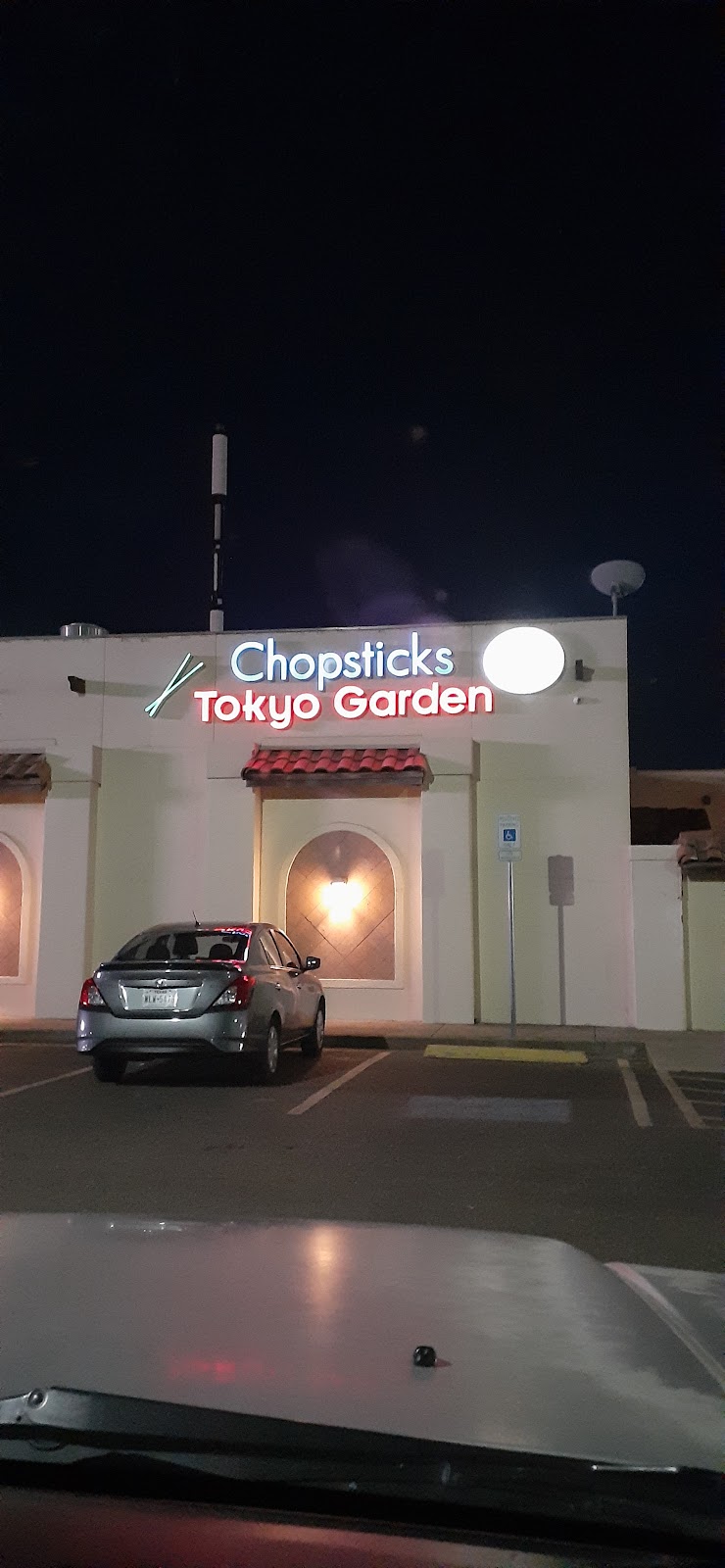 Chopsticks at Tokyo Garden | restaurant | 2515 E Del Mar Blvd, Laredo, TX 78041, USA | 9567171001 OR +1 956-717-1001