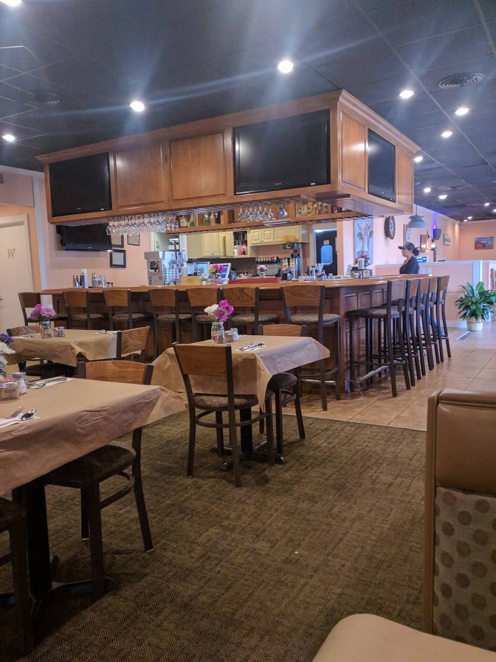 Crystals southern food and spirits | restaurant | 9909 Taylorsville Rd, Jeffersontown, KY 40299, USA | 5026184200 OR +1 502-618-4200