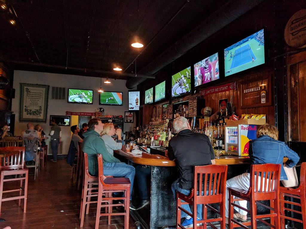 Thomas Magees Sporting House Whiskey Bar | restaurant | 1408 E Fisher Service Dr, Detroit, MI 48207, USA | 3132634342 OR +1 313-263-4342