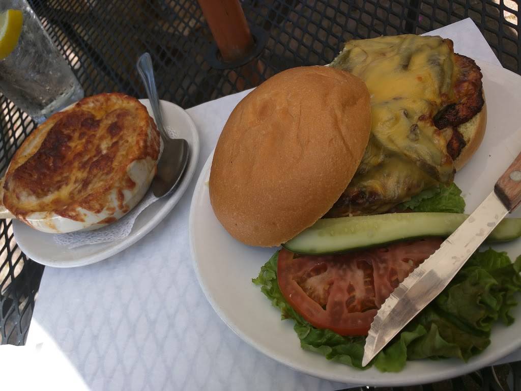 Kroghs Restaurant & Brew Pub | restaurant | 23 White Deer Plaza, Sparta Township, NJ 07871, USA | 9737298428 OR +1 973-729-8428