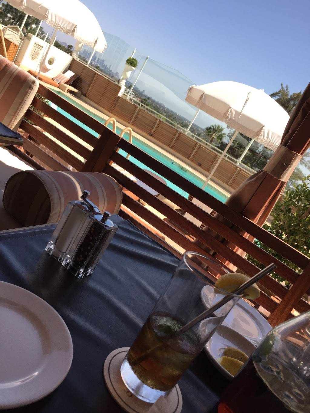 Terrace Restaurant | restaurant | 8358 Sunset Blvd, Los Angeles, CA 90069, USA | 3238486666 OR +1 323-848-6666