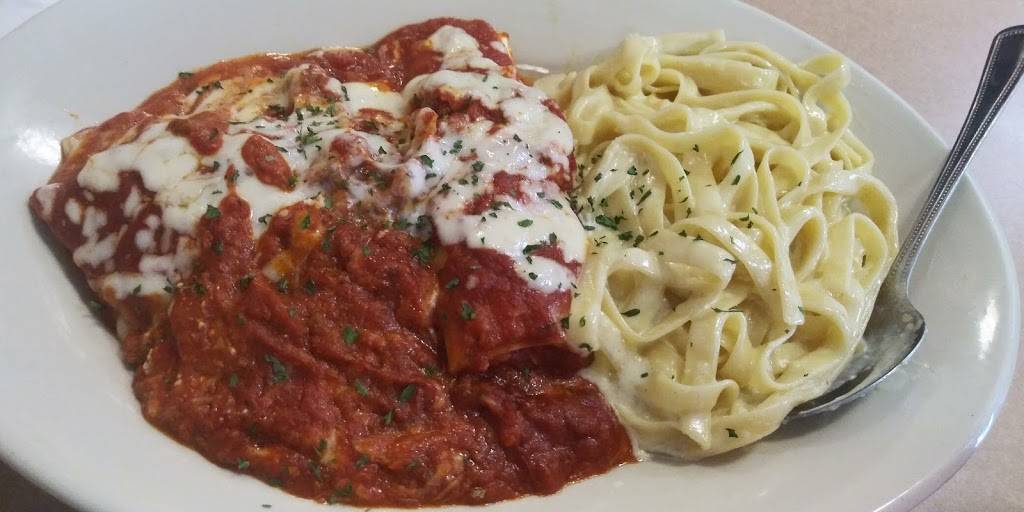 Mamma mias italian resturant | restaurant | 2467 Boyds Creek Hwy, Sevierville, TN 37876, USA | 8653661989 OR +1 865-366-1989