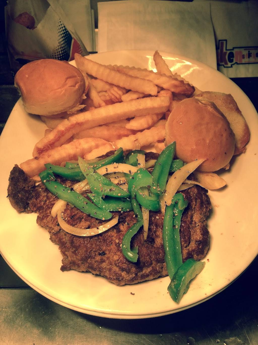 Ma & Pas Restaurant | restaurant | 18928 US-58 ALT, Castlewood, VA 24224, USA | 2767627533 OR +1 276-762-7533