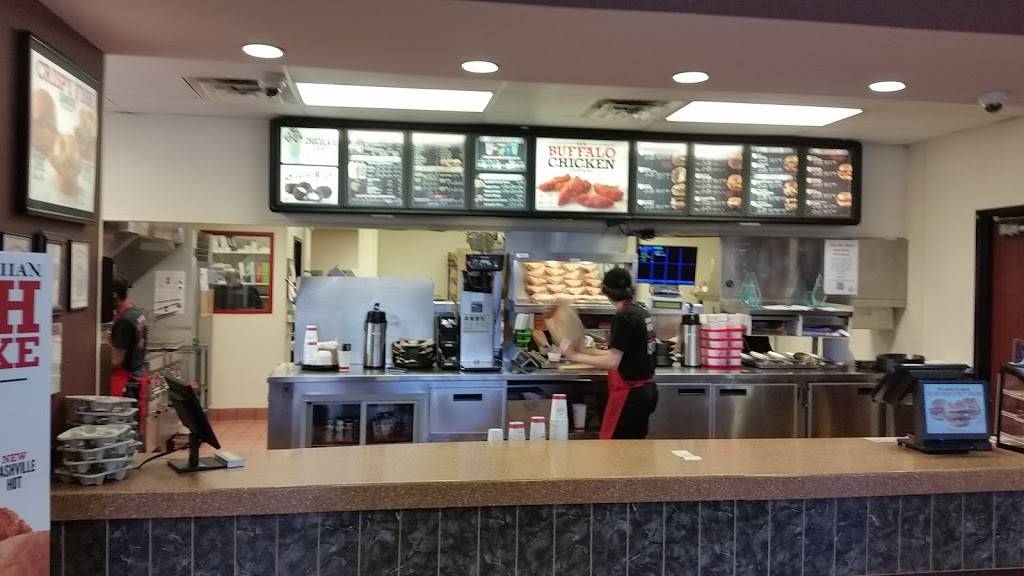 Arbys | restaurant | 21717 Timberlake Rd, Lynchburg, VA 24502, USA | 4345821902 OR +1 434-582-1902