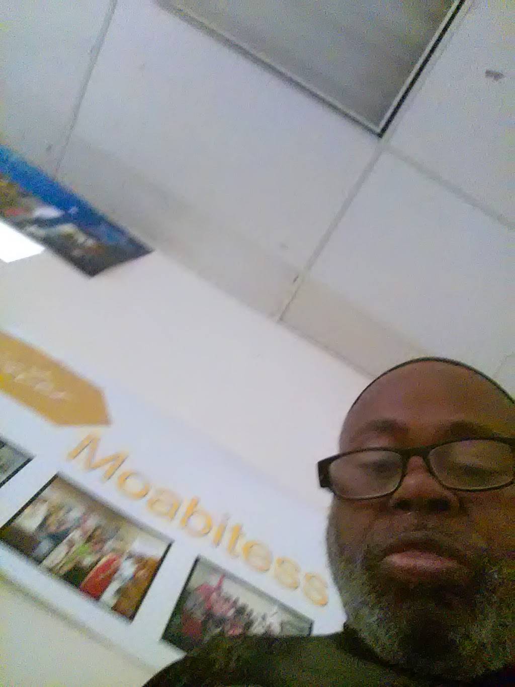 Valley Jerk Spot | restaurant | 936 E 79th St, Chicago, IL 60619, USA | 7739649544 OR +1 773-964-9544