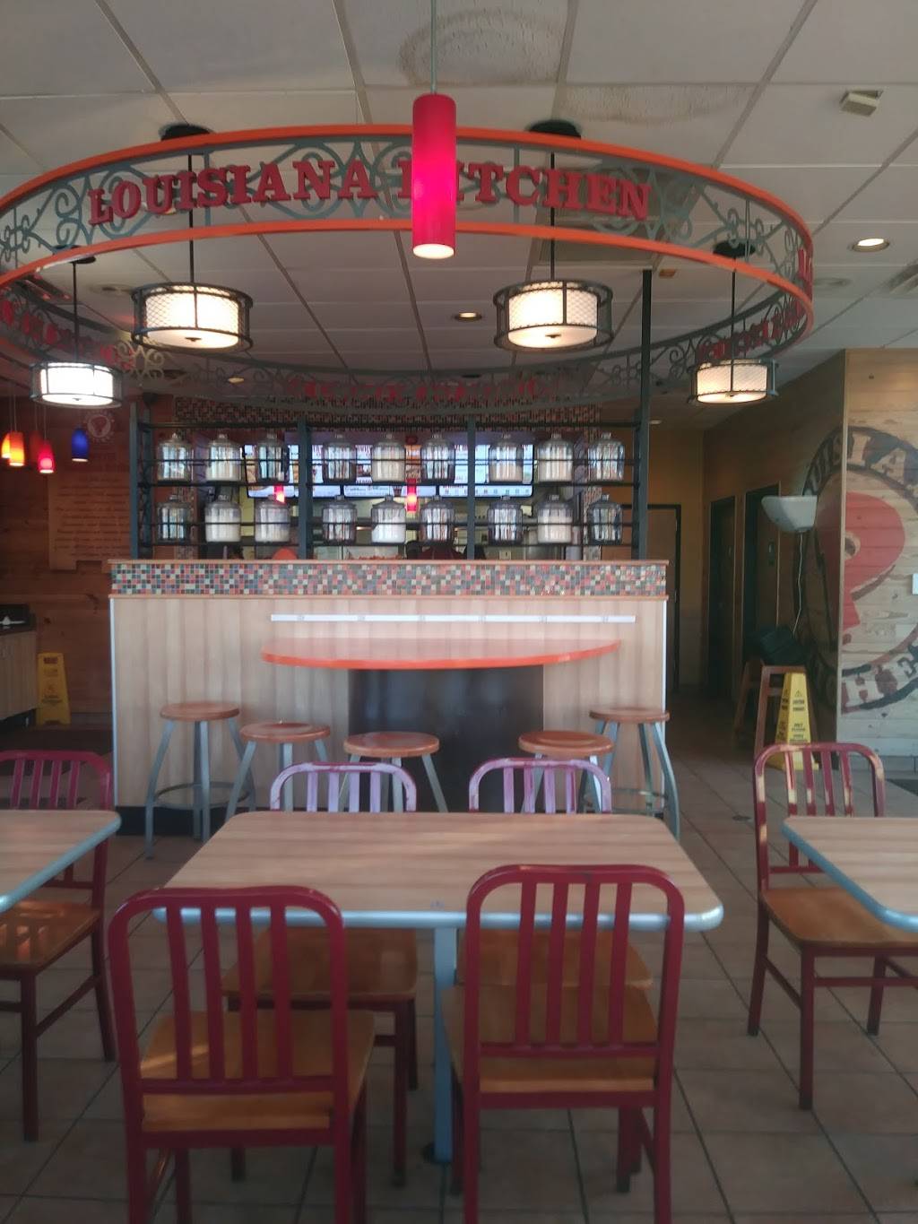 Popeyes Louisiana Kitchen | restaurant | 3017 Grand Point Hwy, Henderson, LA 70517, USA | 3373320992 OR +1 337-332-0992