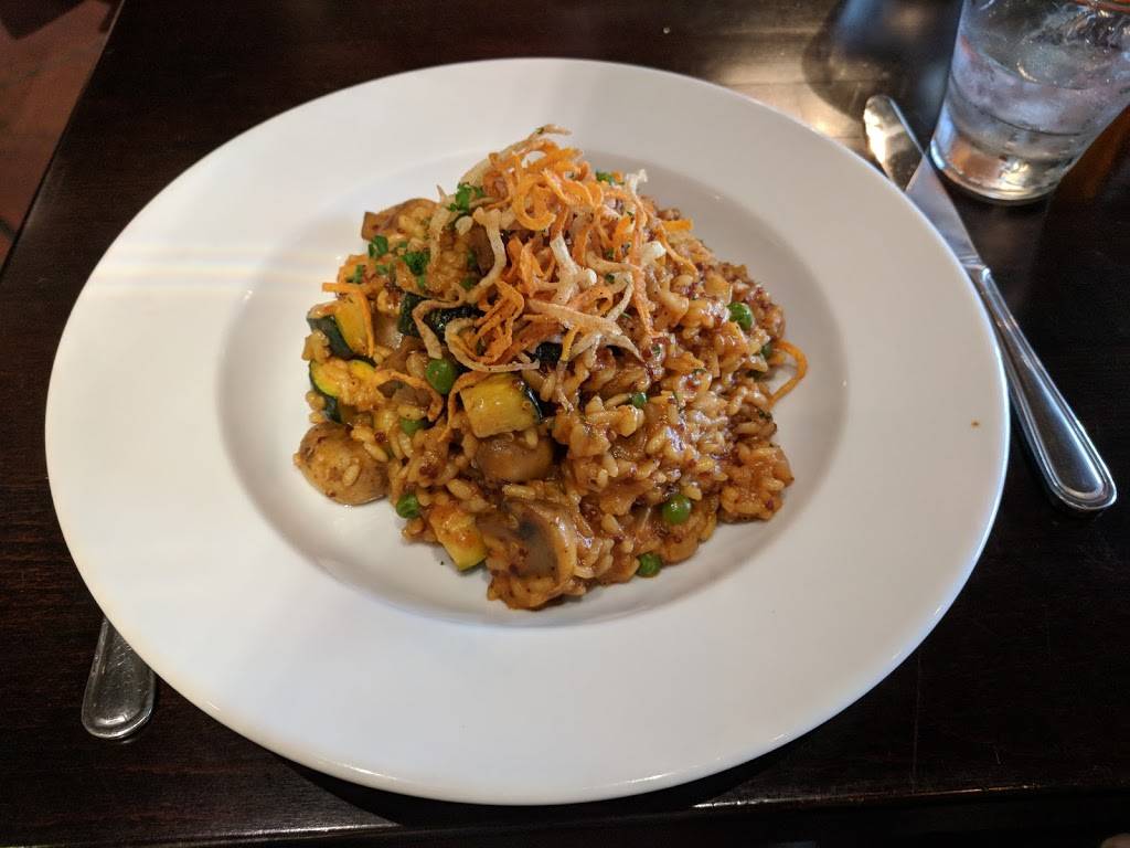 Limón Peruvian Cuisine | restaurant | 7089 N Marks Ave #101, Fresno, CA 93711, USA | 5594471226 OR +1 559-447-1226